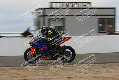 media/Jan-15-2022-CVMA (Sat) [[711e484971]]/Race 11 Amateur Supersport Middleweight/